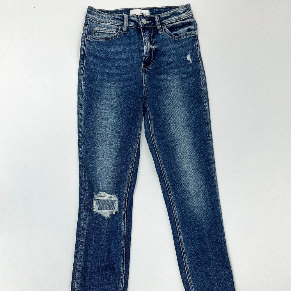 Shirley high rise, roll up slim straight denim (Vervet)
